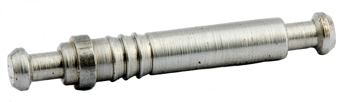 Center-panel bolt